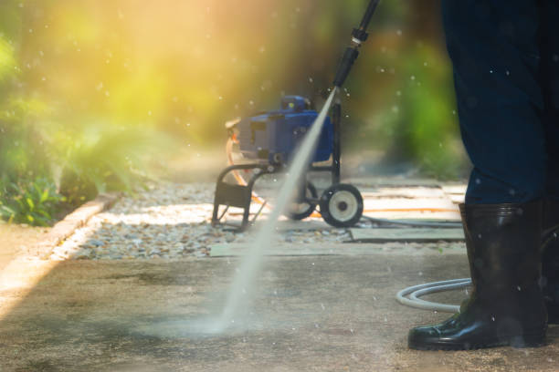 Best Parking Lot and Garage Cleaning  in University, FL
